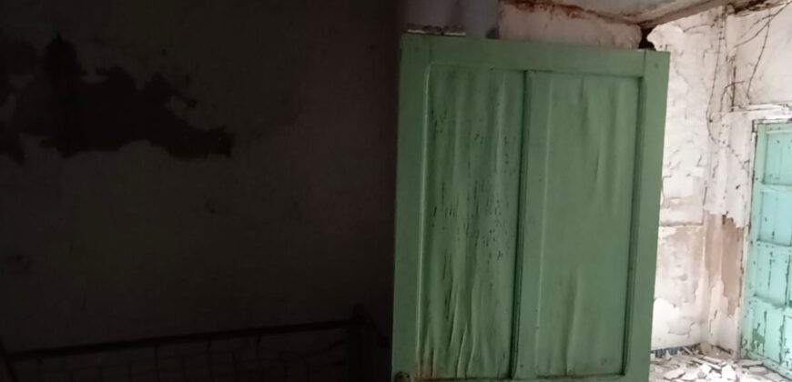Finca a reformar en vivienda centro Rota