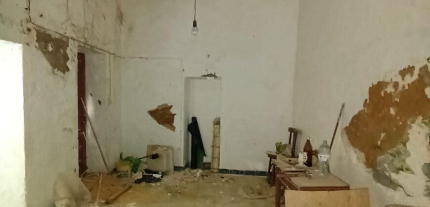 VV388 Finca a reformar en vivienda centro Rota