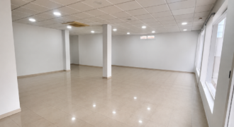 AL052 Local comercial adaptado Rota